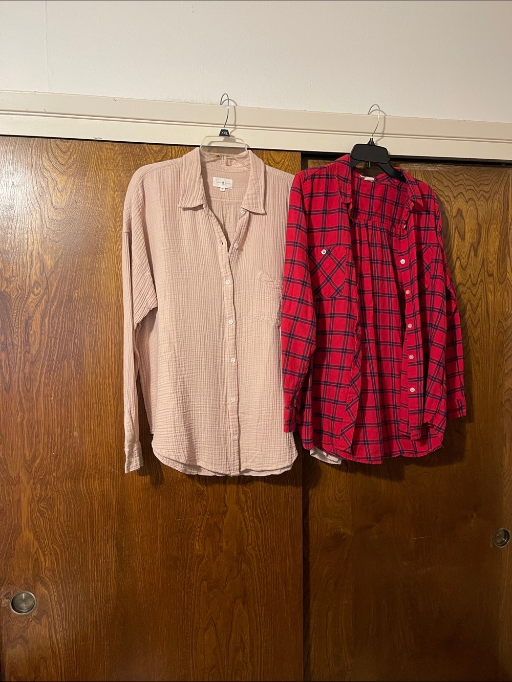 Bundle of 2 long sleeve button down shirts,sz.XL